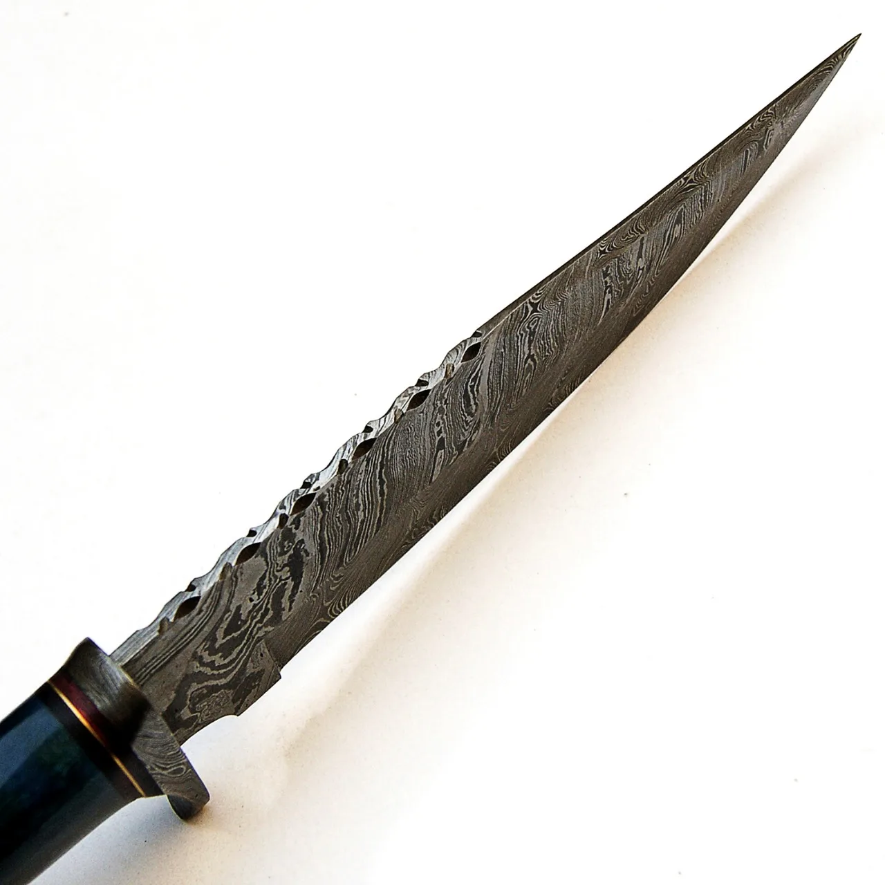 Handmade Damascus Steel Skinner Knife With Camel Bone Handle With Fine Leather Sheath.