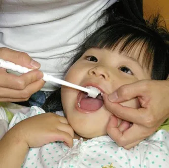 Зубная щетка серии Popotan с ультратонкой щетиной после прорезывания зубов с мягким прикосновением высокая эффективность для детского использования прорезывателя для зубов.