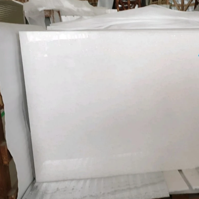 Вьетнамское производство, высокое качество, конкурентоспособная цена, чистый белый мрамор для напольного покрытия, столешница