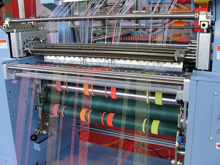 
DAHU MEDICAL BANDAGE MAKING CROCHET KNITTING MACHINE 