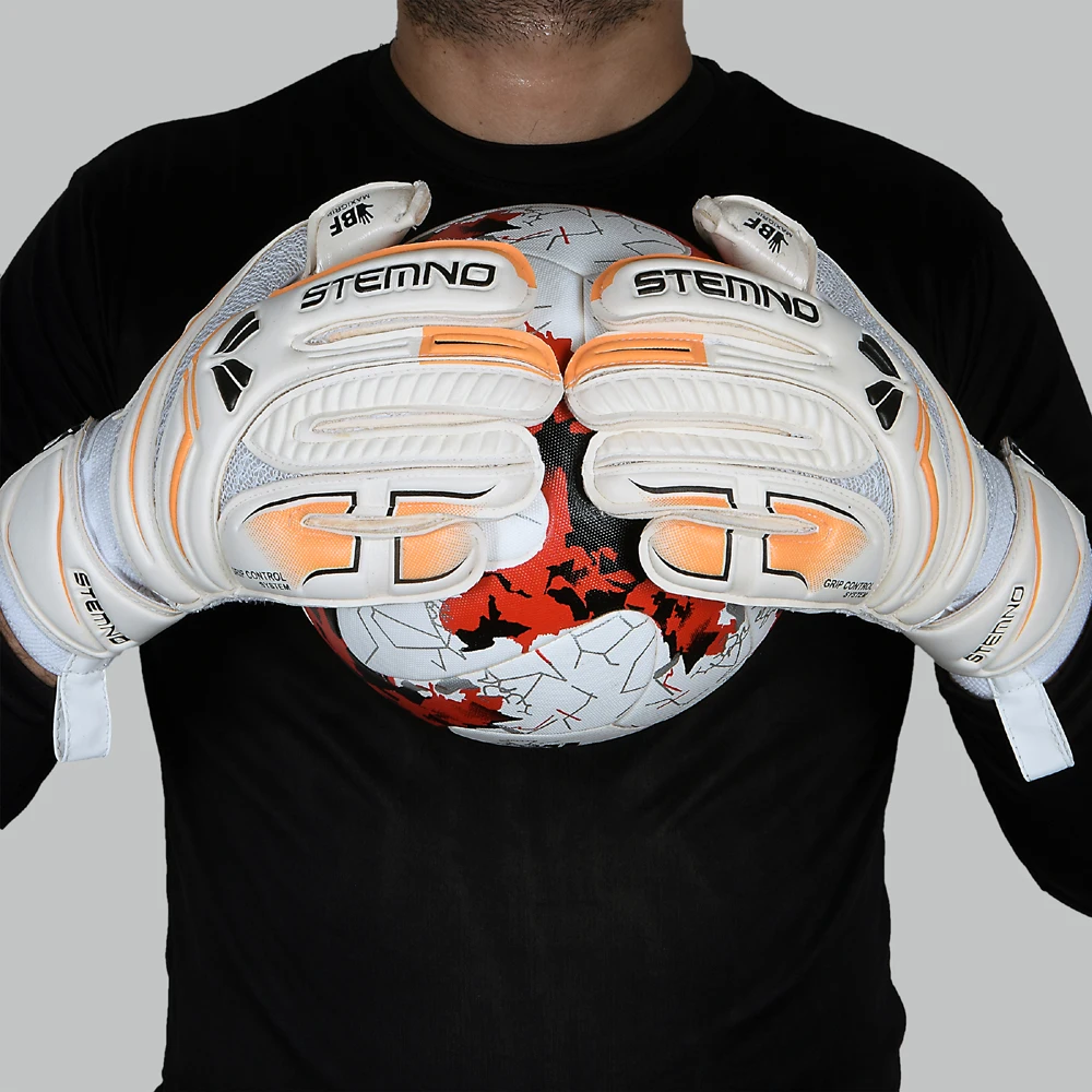  Оптовая продажа для детей и взрослых размер футбольные перчатки вратаря немецкий латексный стиль футбола