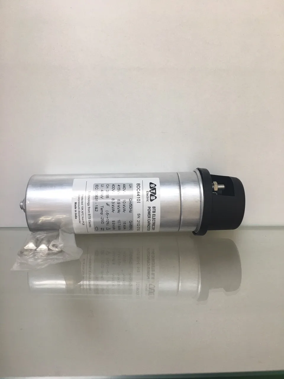 Correction capacitor 25 kvar 3 phases 440v round type-new model 2021  Made in TURKEY