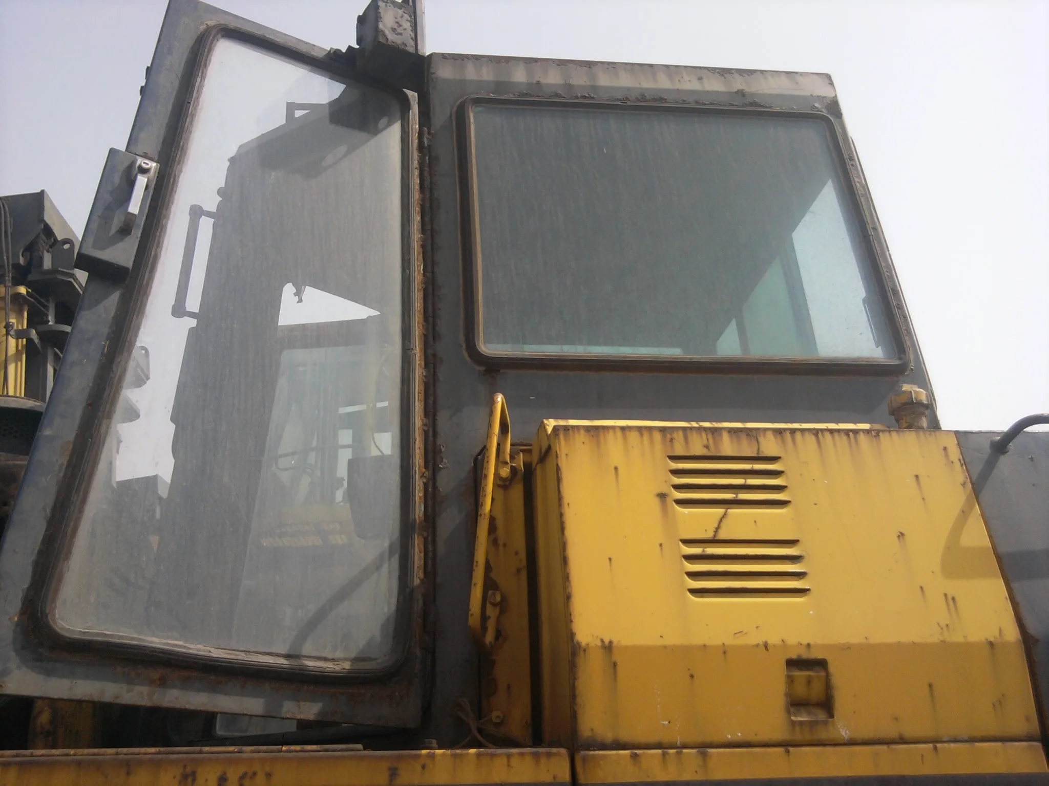 100%ready 99%new  D155A komatsu used bulldozer D155A-1 D85 D155A-2 crawler dozer cheap for sale
