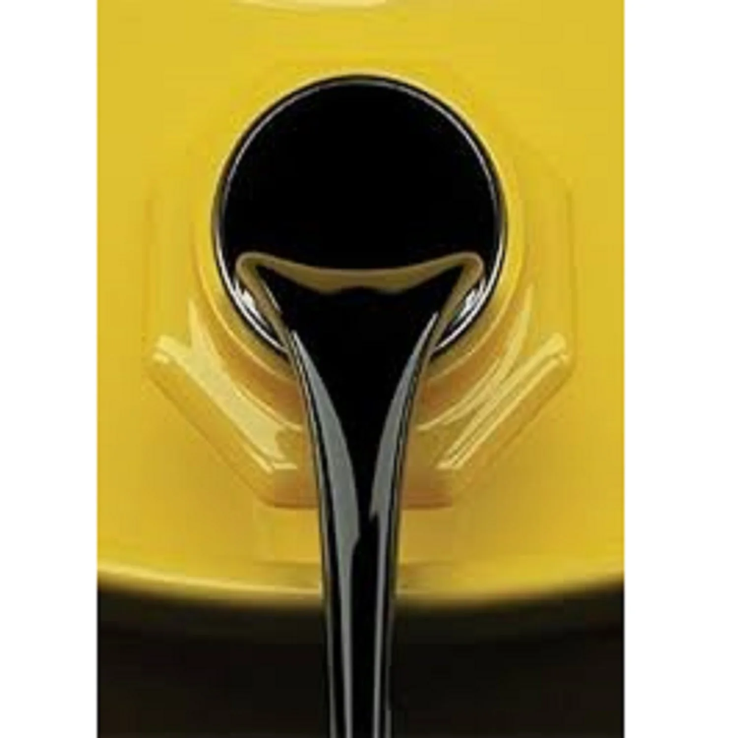 Wholesale Recycle Base Oil Automitive Lubricant Use Engine Oil For Sale From Malaysia