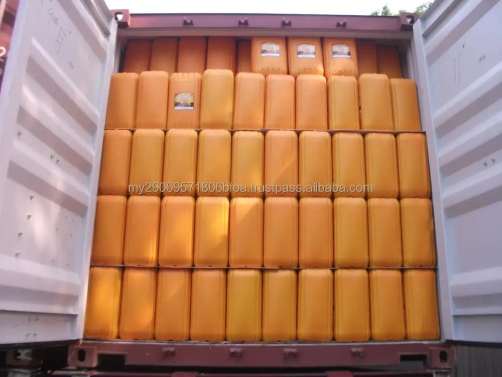 jerrycan loading container.JPG