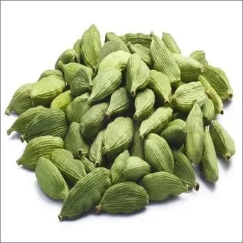 High quality Dried green cardamom/ Dried Black And Brown cardamom for sale