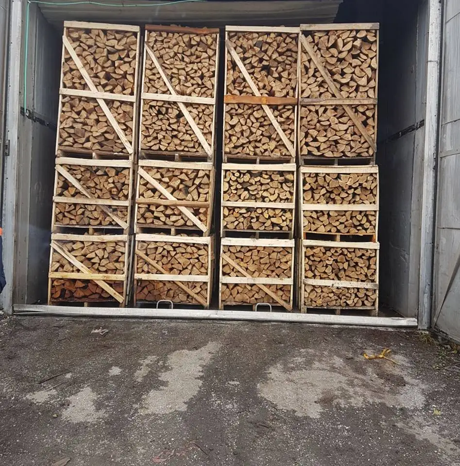 German Top Quality Kiln Dried Firewood oak  birch, Fire wood beech dry wood  Birch ash oak firewood