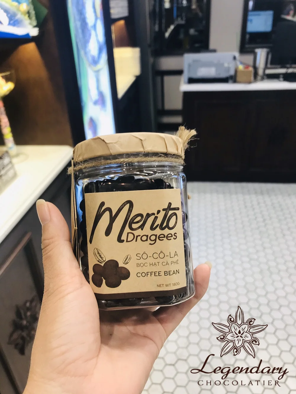 Vietnam market best selling free sample Dragee chocolate good for chocolate lovers