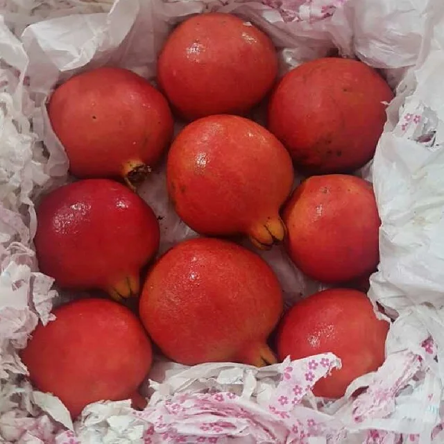 Свежий гранат