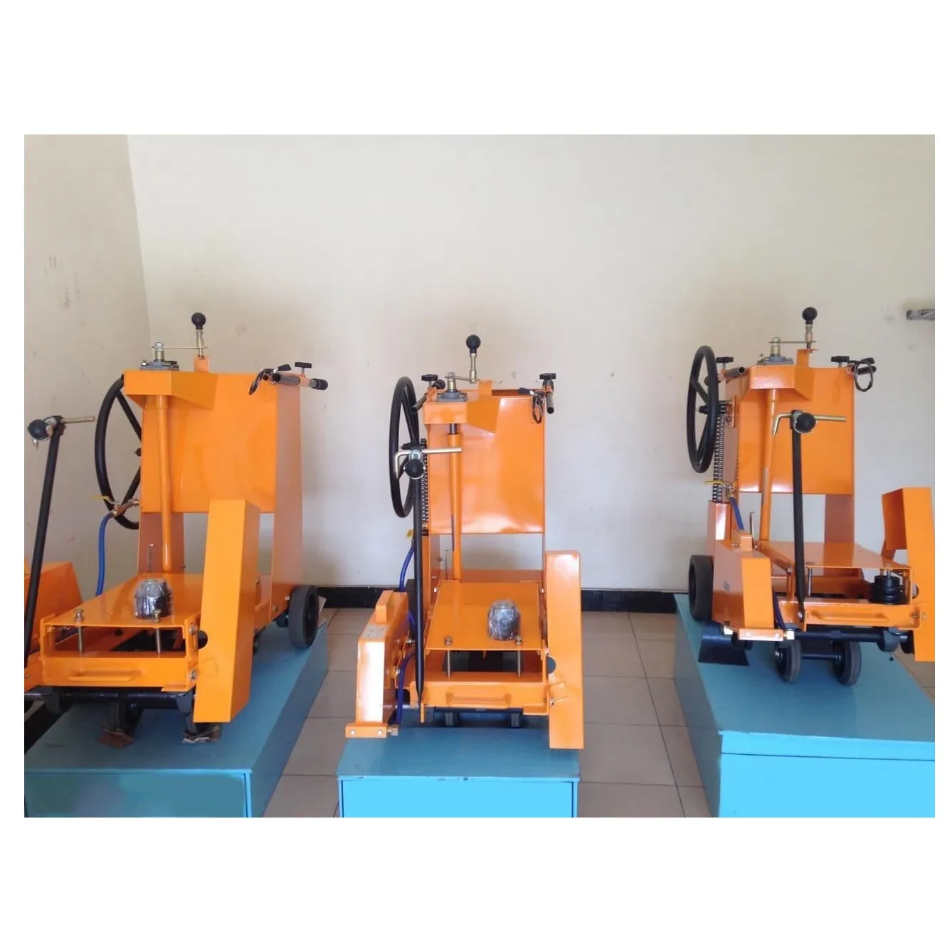 HIGH QUALITY Cutting depth 32 cm Gasoline Concrete Cutter Concrete Cutting Machine Engineering & Construction Machinery