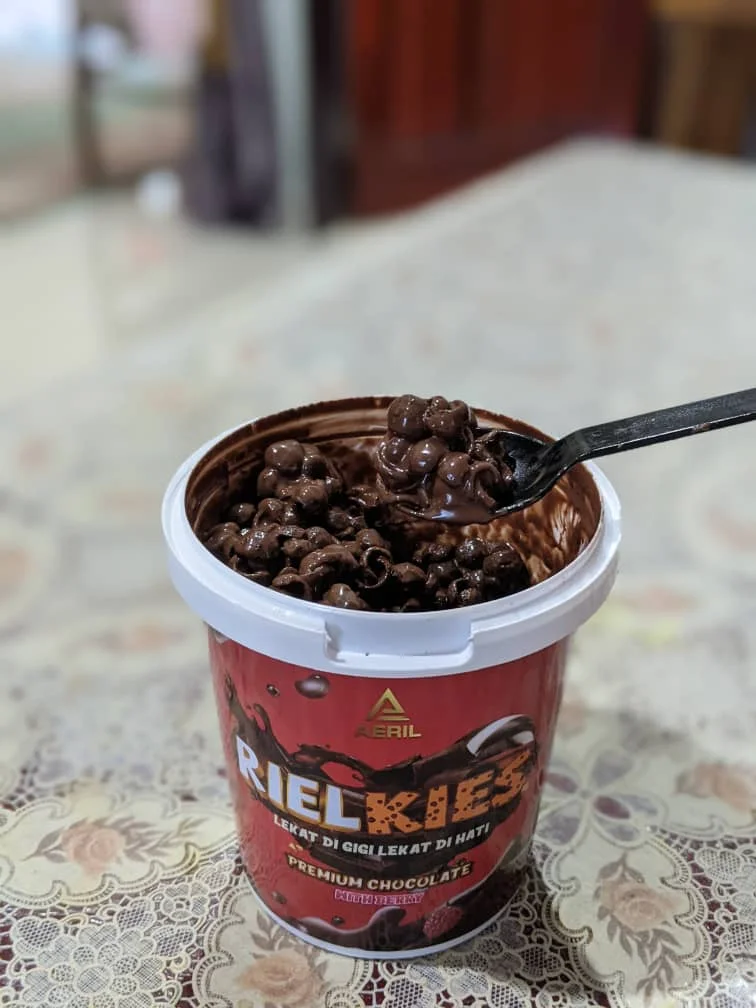 
Premium Chocolate Berry Minicrunch Rielkies Chocolate Biscuit Liquid With Good Price 