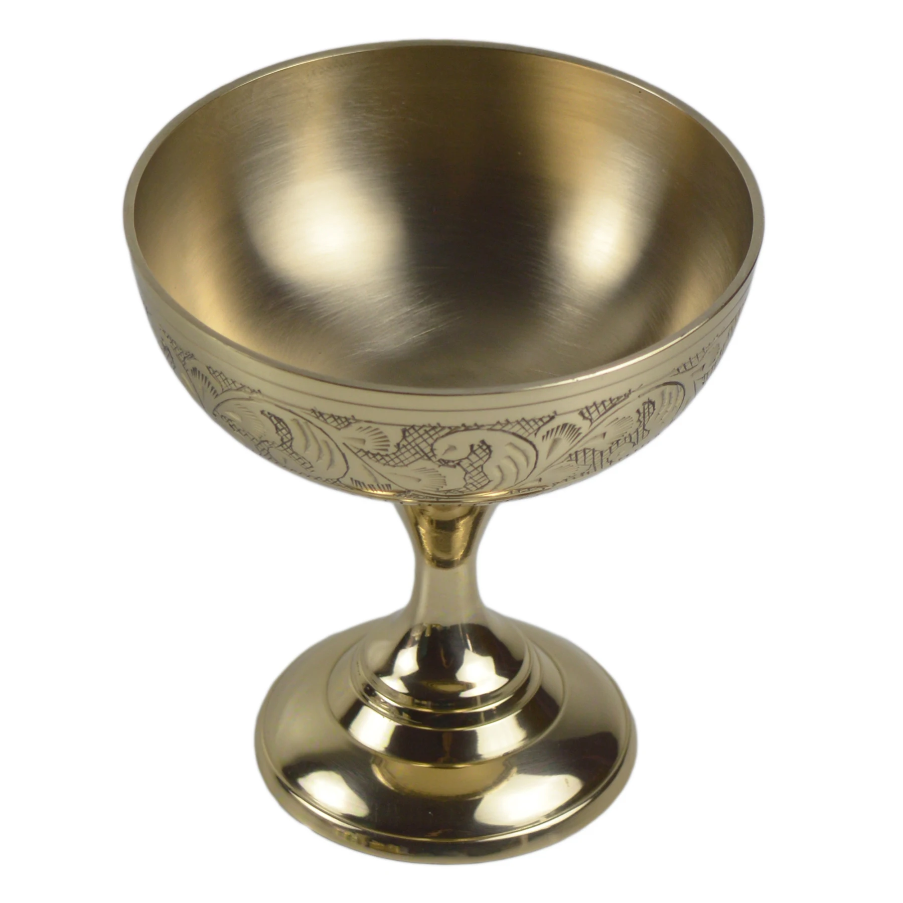 Decor Metal Design Serving Water Glass With Polished Finishing Design Dinning Table Decor Metal Brass Glass Design