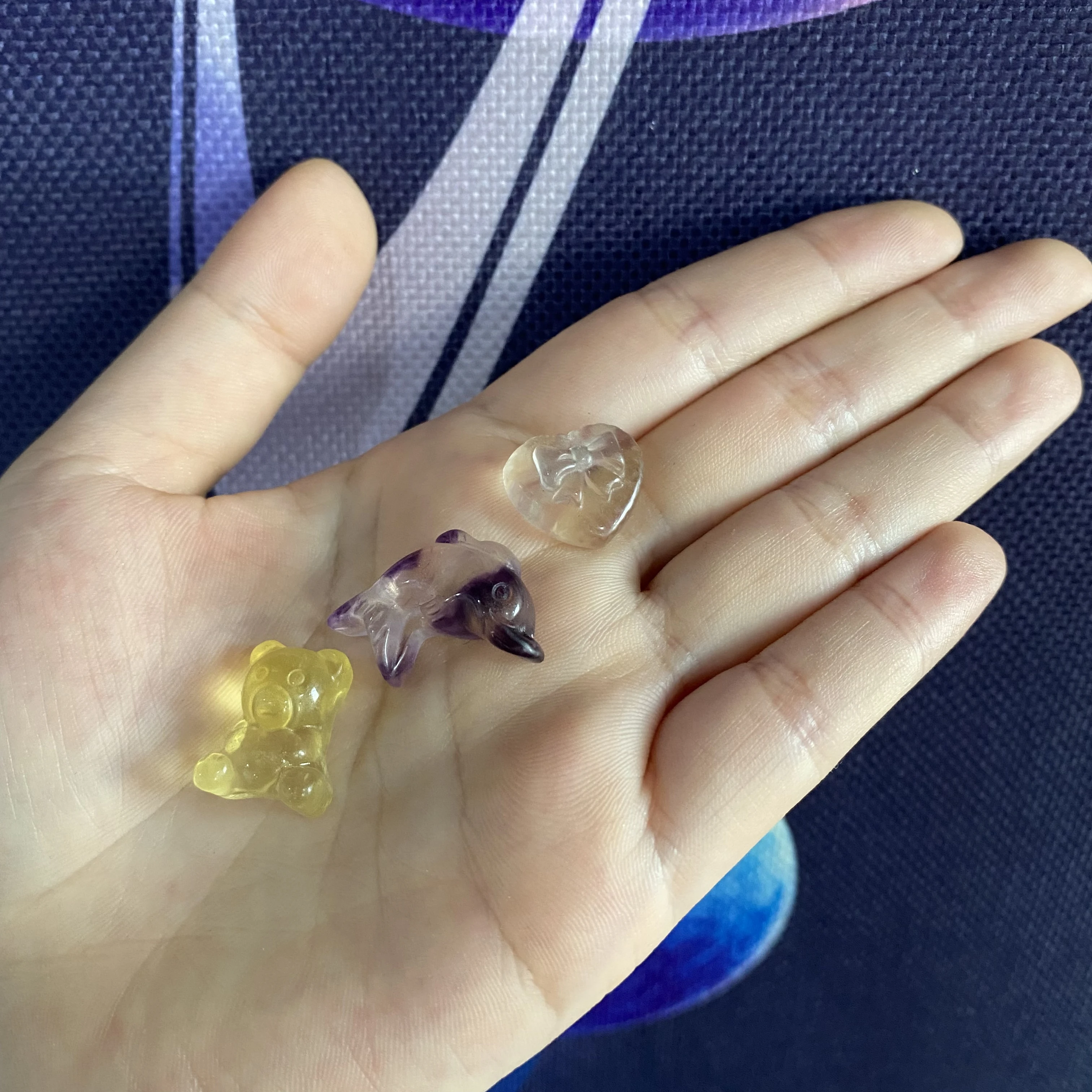 Wholesale Bulk Crystal Cartoon Character Fluorite Crystal Bulbasaur Pikachu Charizard Pokemon Carving