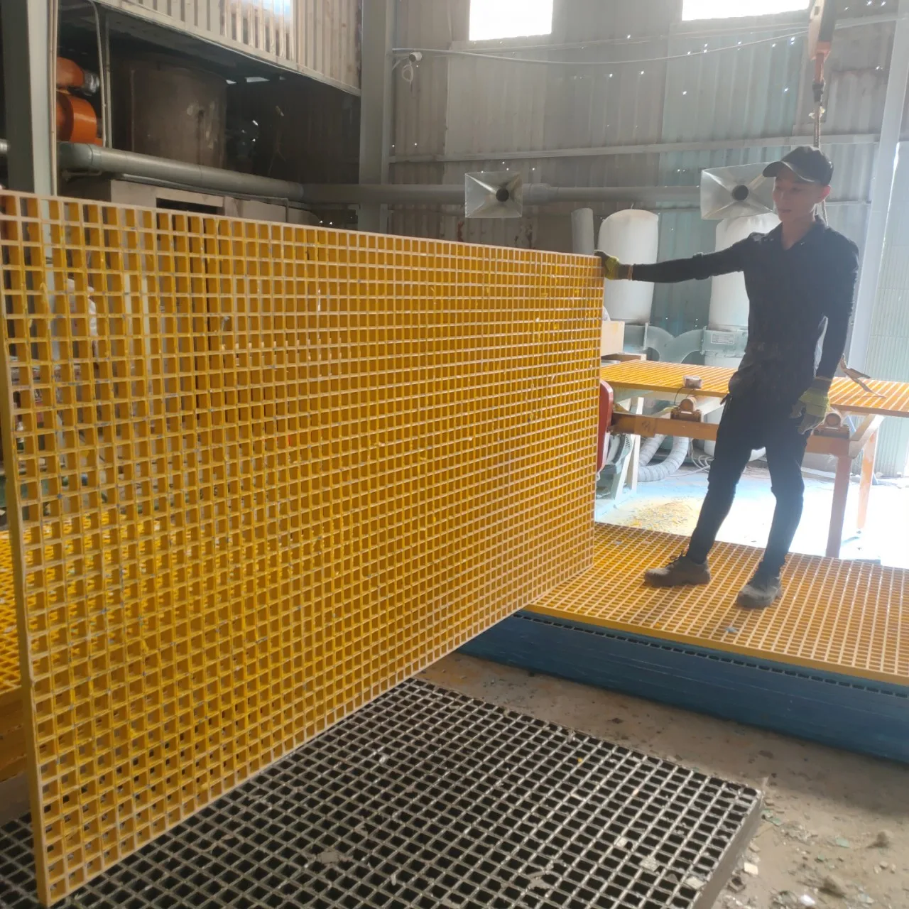 Composite Grating FRP Yelllow with Composite Resin Combining Glass Fiber and Additives