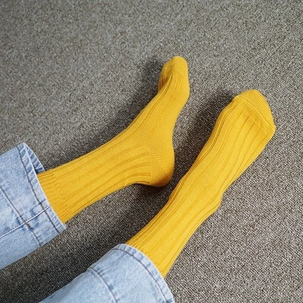 Носки женские хлопковые трикотажные однотонные в Корейском стиле
