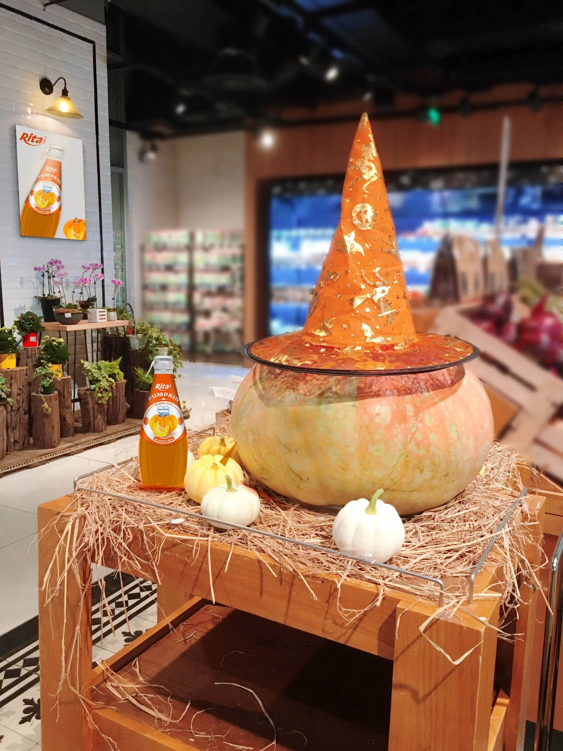 Rita Brand From Vietnam 300ml Glass Bottle Pumpkin Juice Drink Wholesaler Good Taste Good for Health Fruit and Vegetable Juice