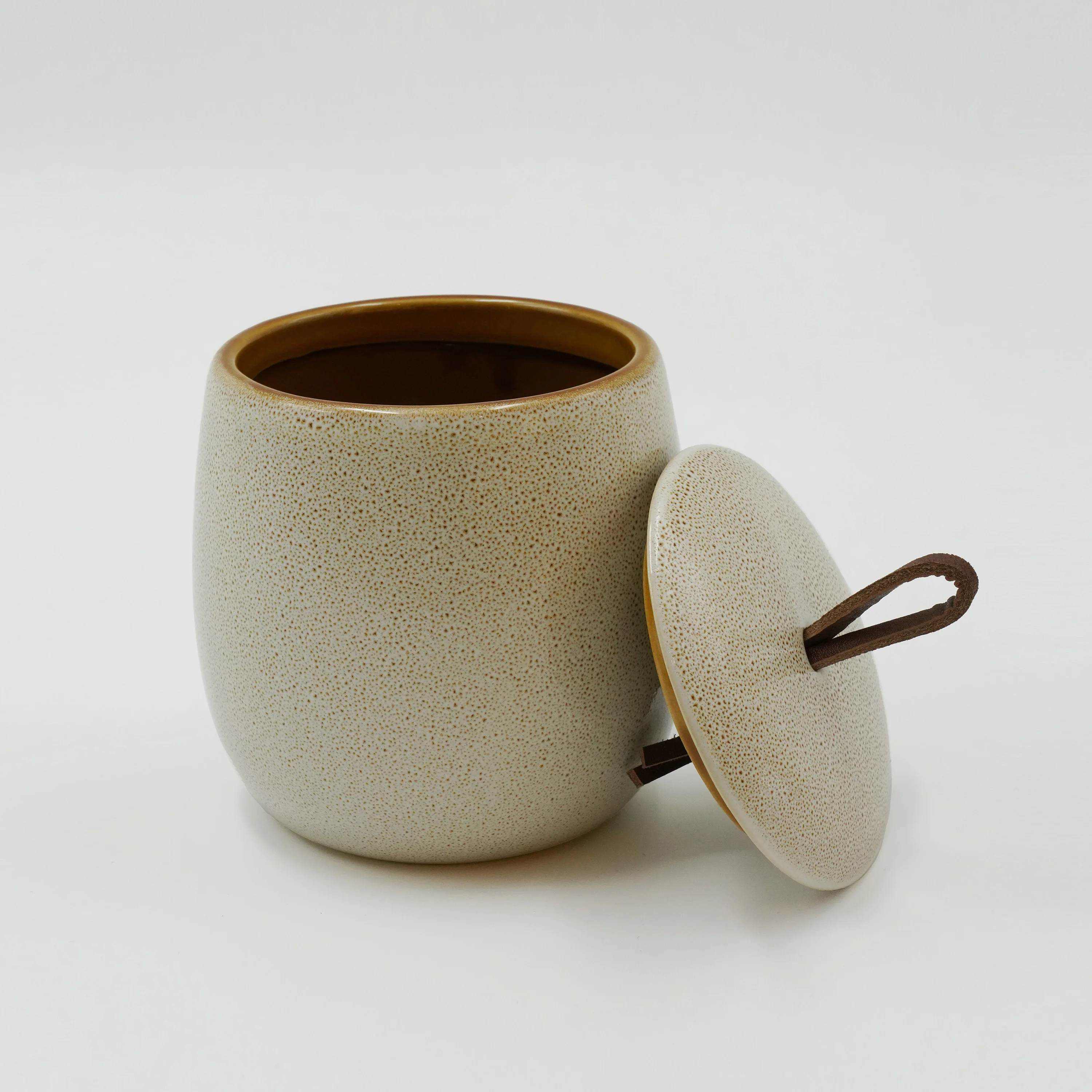 2021 New Beige Ceramic Bathroom Luxury Accessory Set