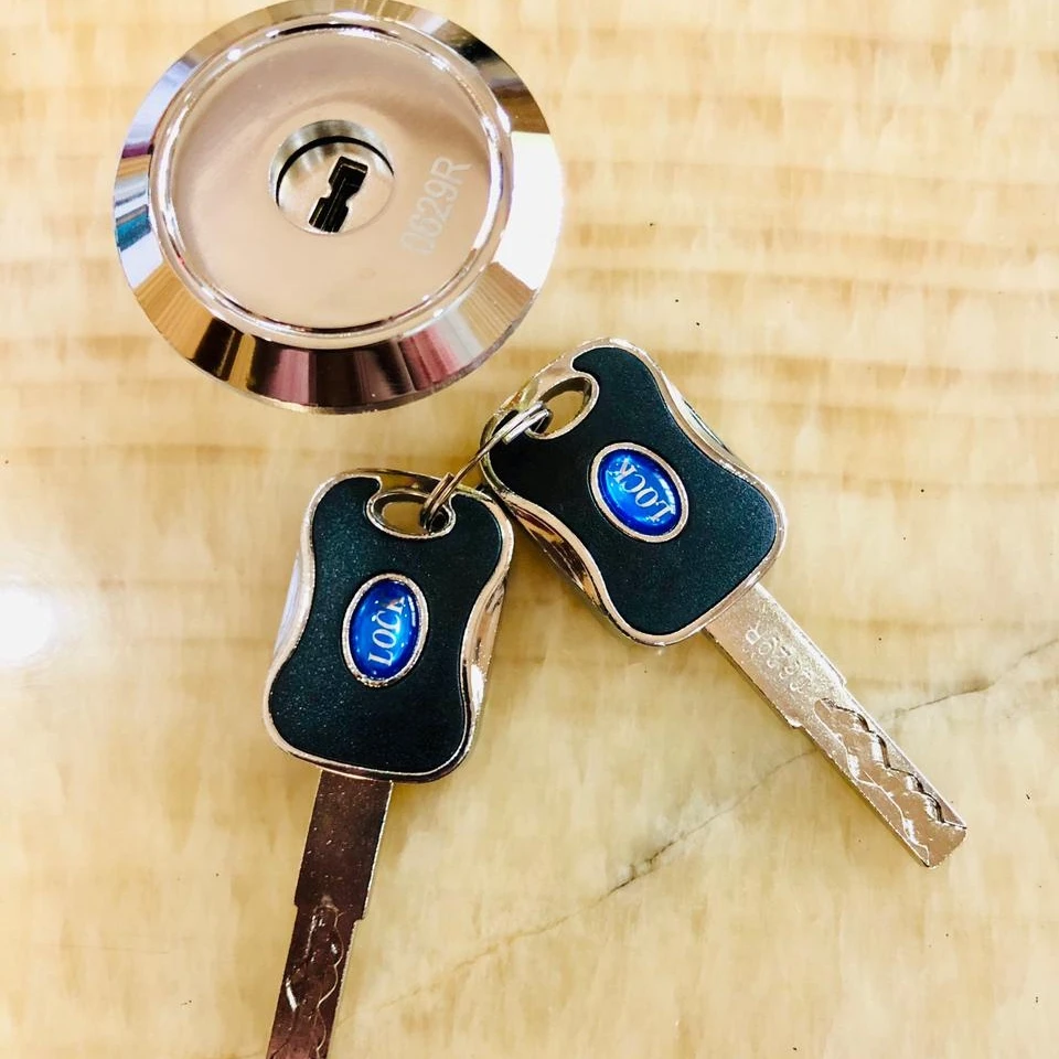 
 Замок для шкафа  