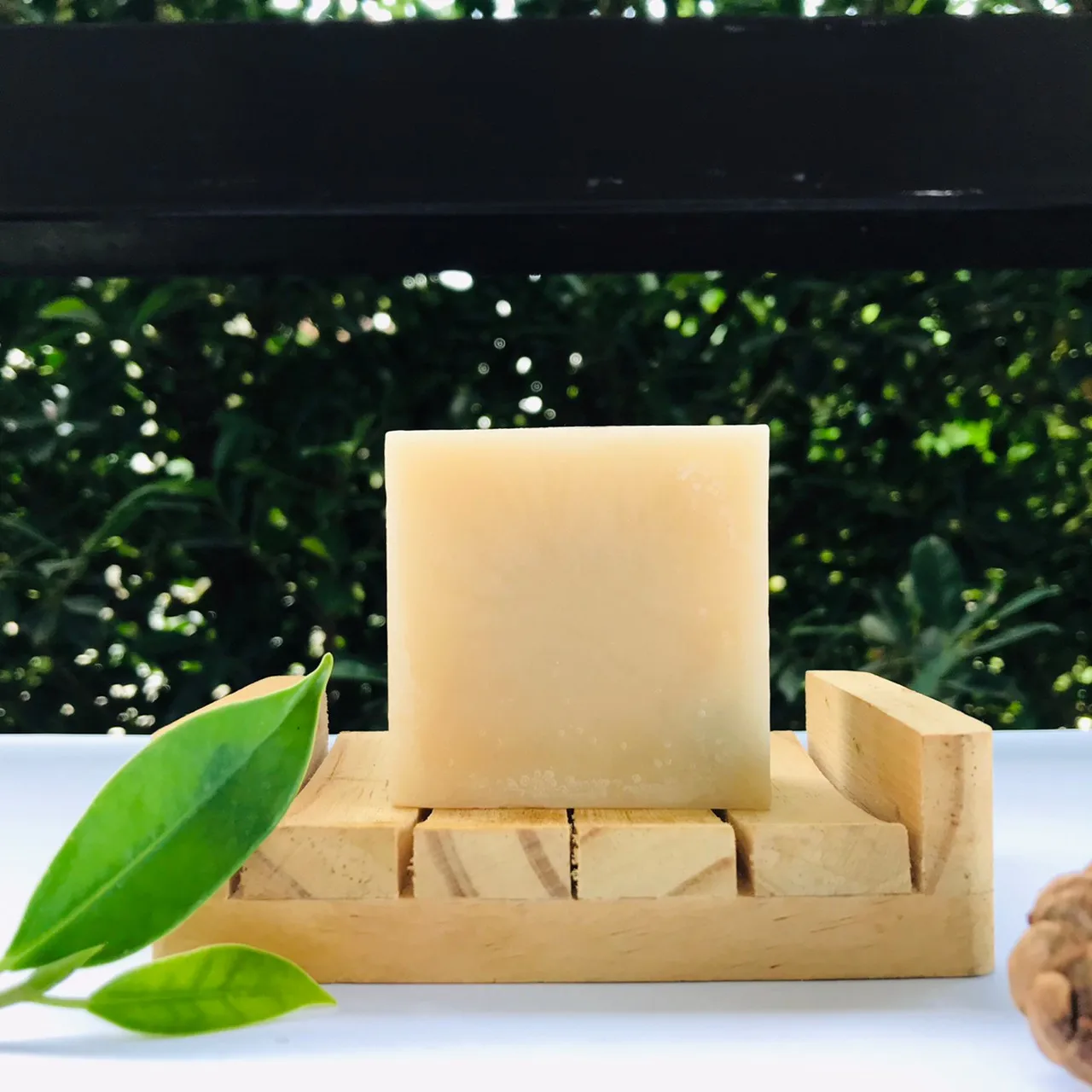 Yogurt Bamboo charcoal Soap OEM Natural Handmade Soap Whitening Cleansing Manufacturer From Thailand /OEM WHOLESALE 100 Gram