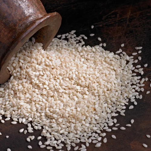 
Hulled Sesame seeds 99.98% , 99.97% , 99.95% , 99.90% Pure high quality white Indian sesame seed hulled 