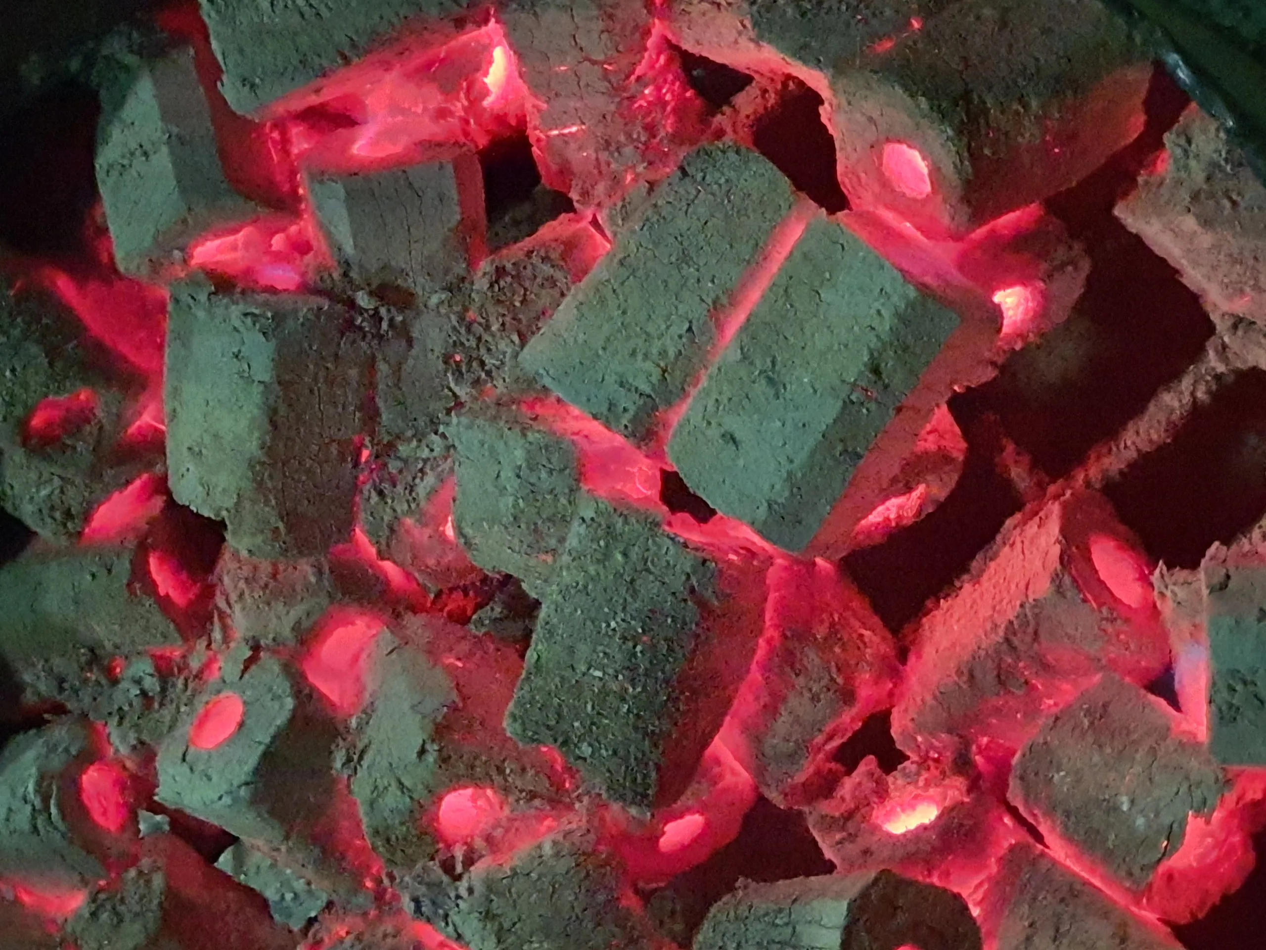 High heating BBQ Hand made Square briquettes charcoal