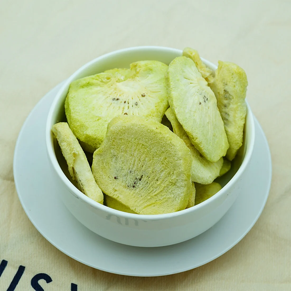 
2021 hot sale direct factory manufacture 100% nature and nutrition manufacture professional freeze drying kiwi fruit crisp 