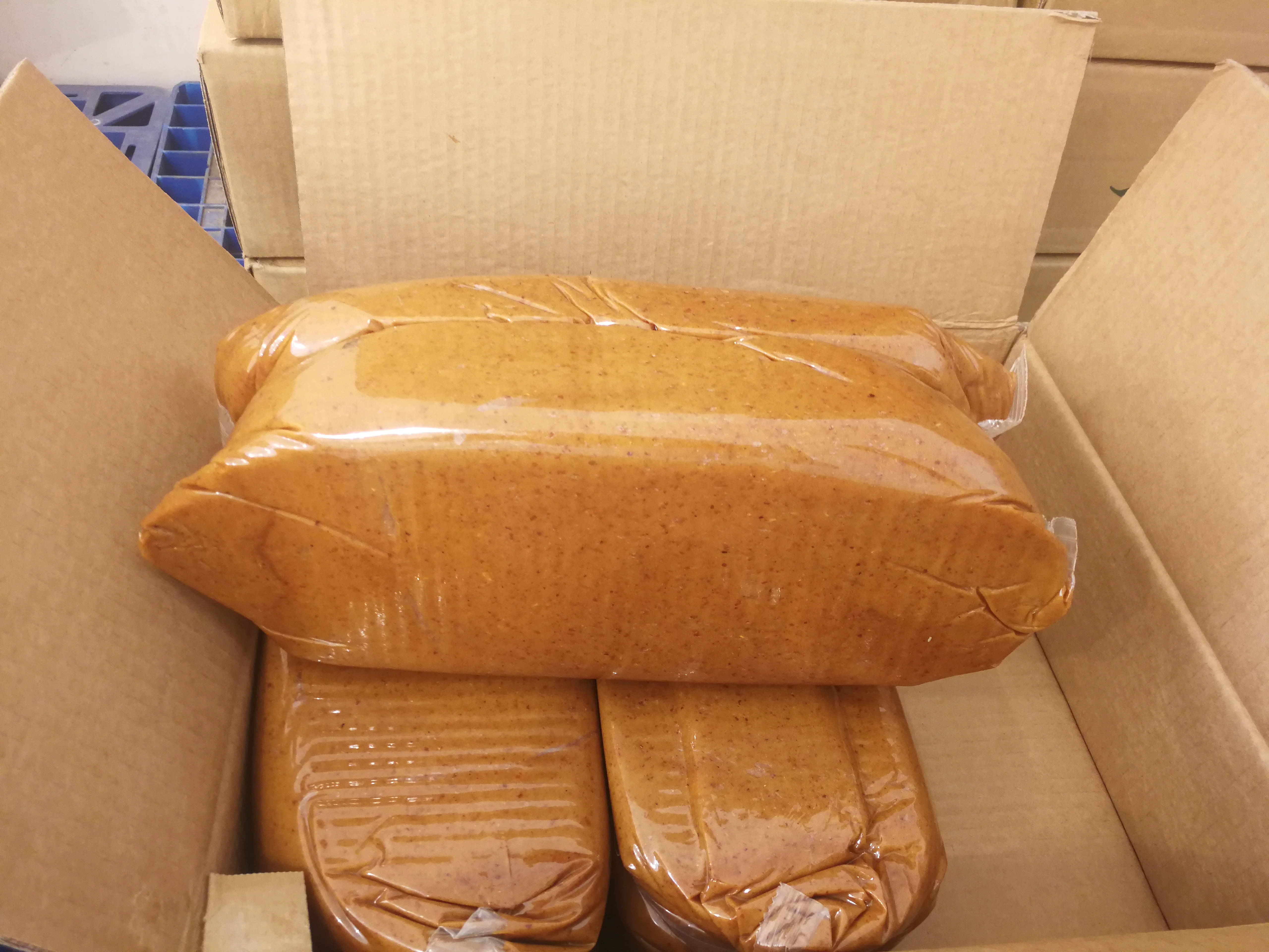 
Khalas Paste pure khalas saudi fresh dates 