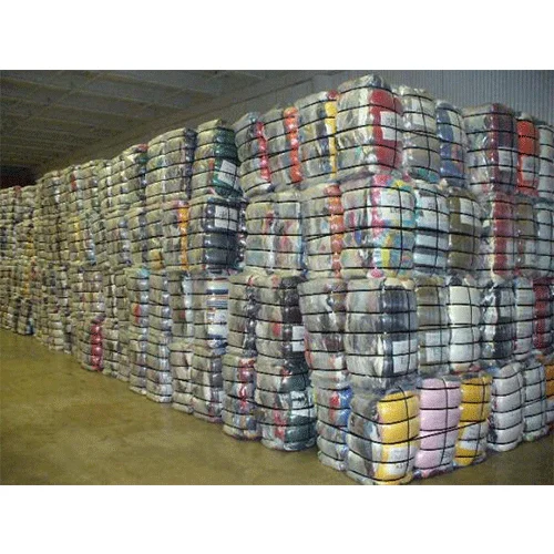  Для мужчин и женщин используется ткань в тюках зимняя сезон использованная одежда