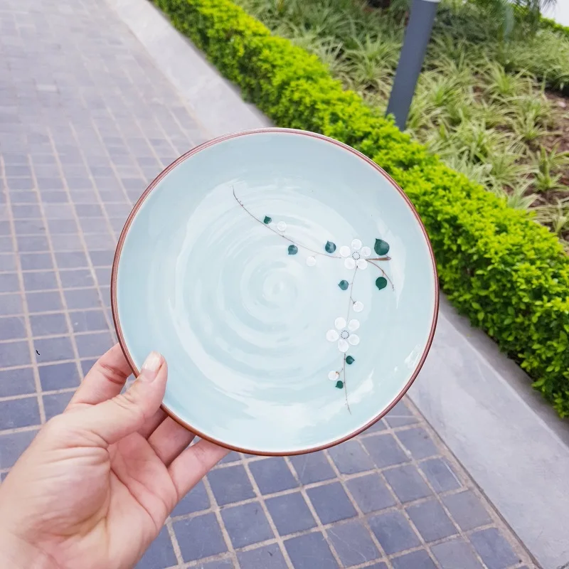 Handmade round plate 22cm diameter Porcelain salad plate