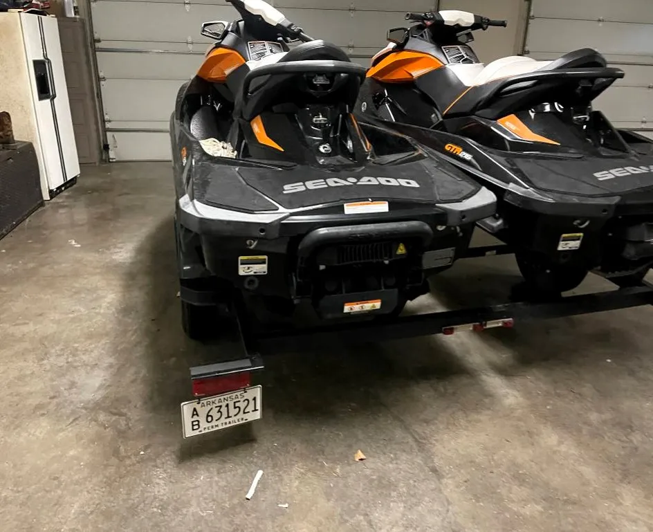 Высококачественный б/у Самый дешевый гидроцикл 2014 Sea-Doo на три места GTR 215 для