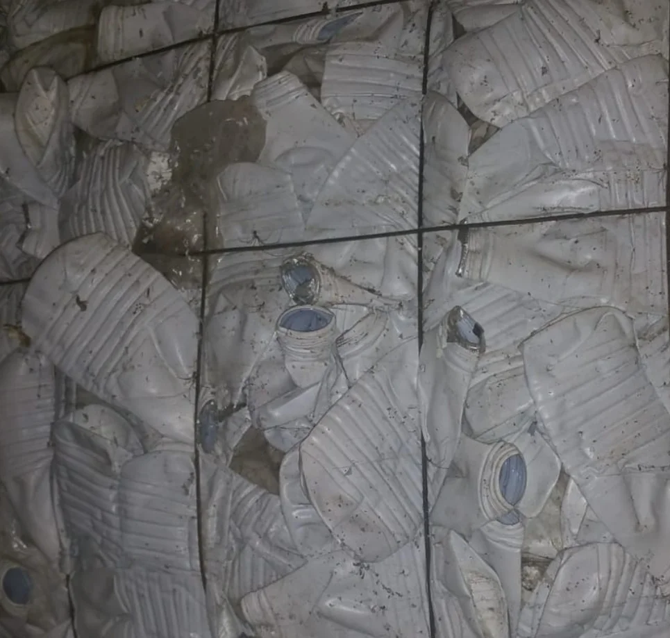 HDPE Milk Bottle Scraps/Plastic Scraps!