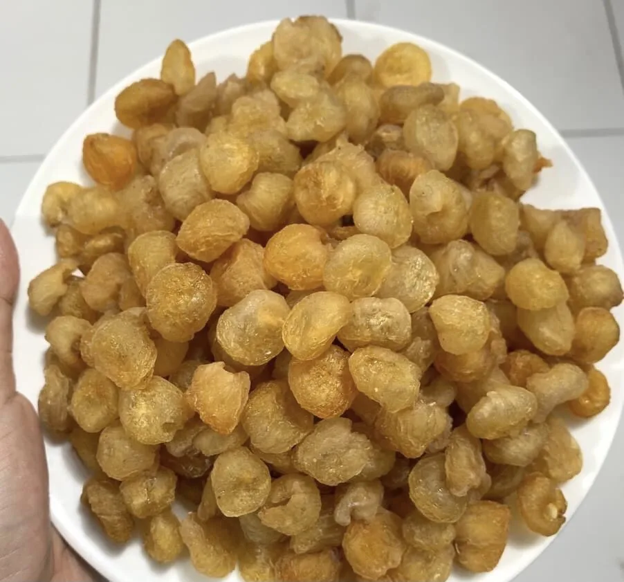 Longan fruit longan fresh fruit from Vietnam with the best quality.