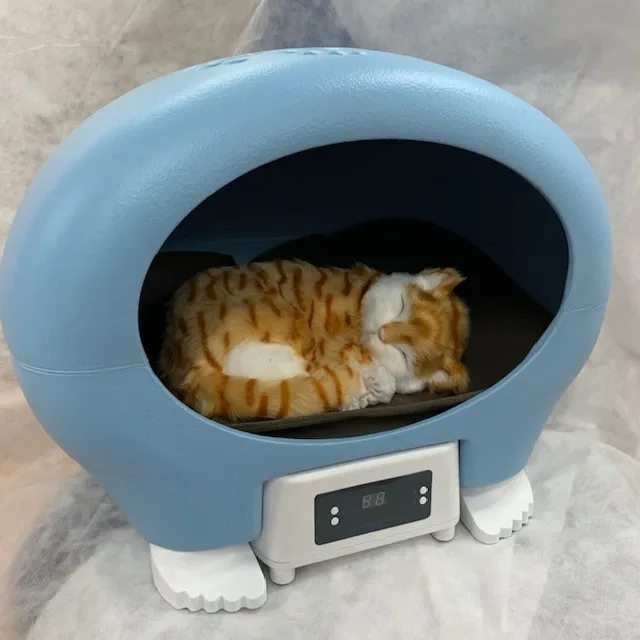 
Heated indoor Portable fancy plastic electric warm and cool pet house for cat or dog 