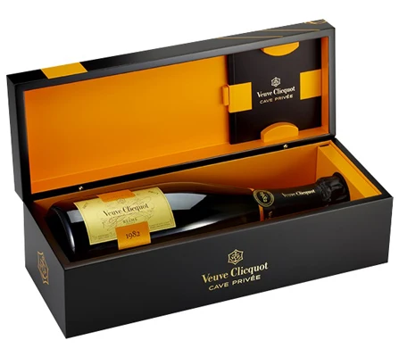 Veuve clicamp пещера Бьюти 1982 75 cl в подарочной