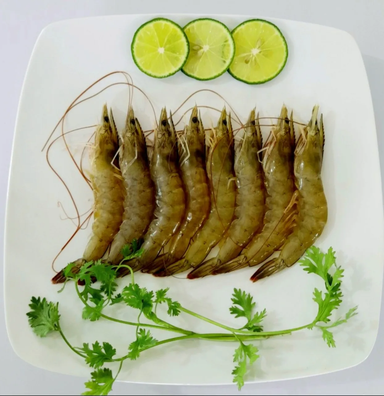 Вьетнамские морепродукты замороженные креветки Vannamei высокого