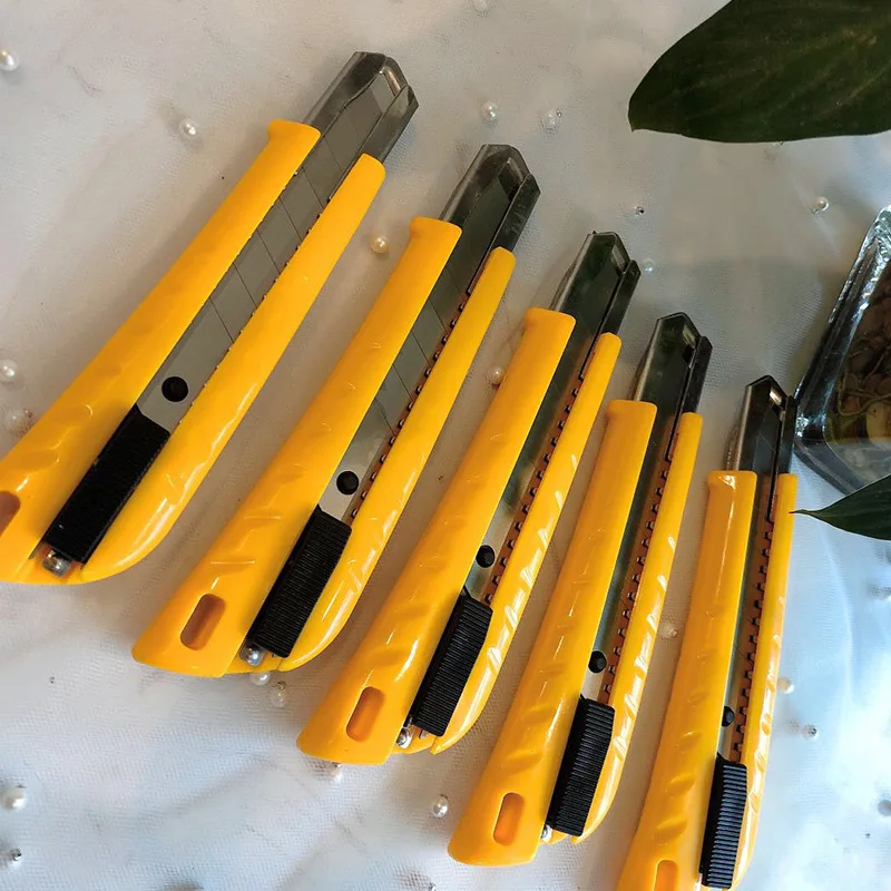
utility knife can be processed custom telescopic utility knife 