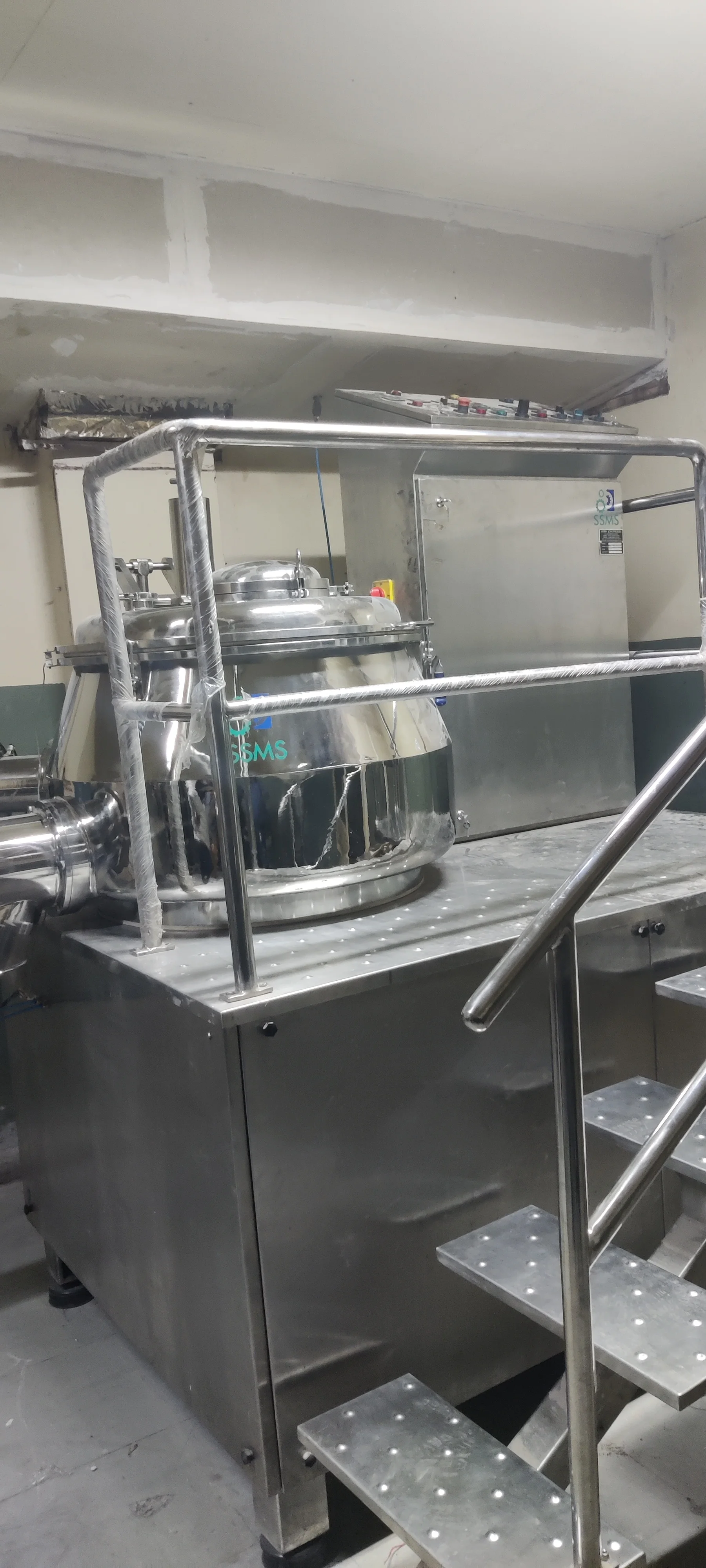 Высокопроизводительный смеситель гранулятор/быстродействующий гранулятор