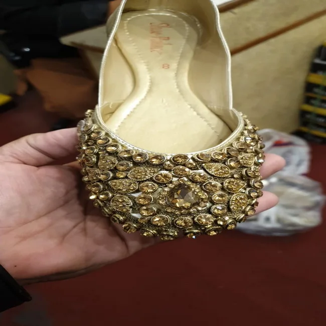 Stylish Pakistani khussa shoes / High quality Ladies Khussa / Top Khusa Designs Footwear for girls