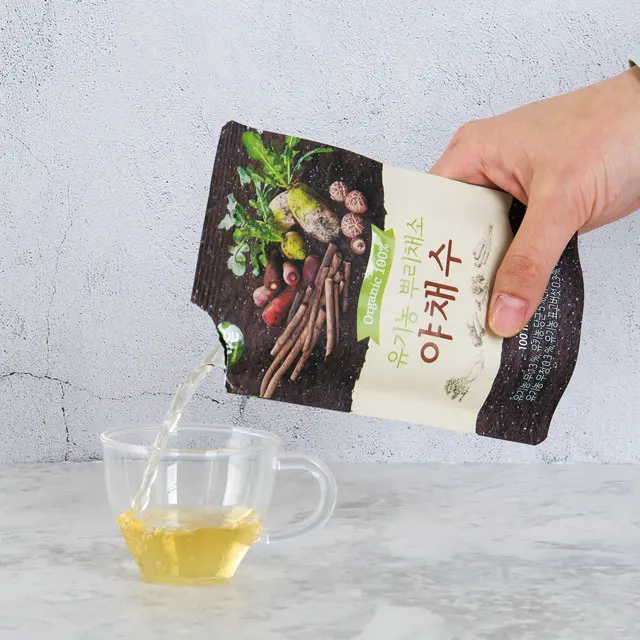 Насыщенный питательный органический различные корневые овощные соки сделанные в Корее