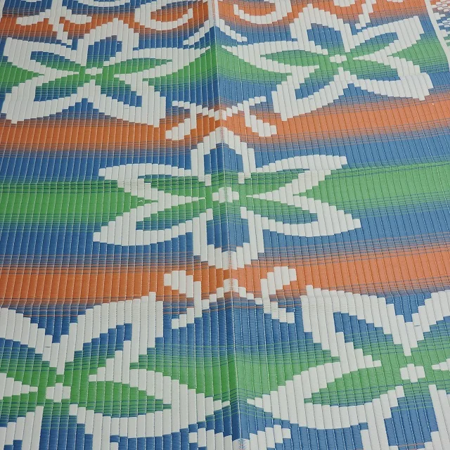 2022 Small Patio Outdoor Straw Tube Rugs Plastic Mat Roll And Carpets & Polypropylene Recycled Woven Plastic Rv Waterproof Floor