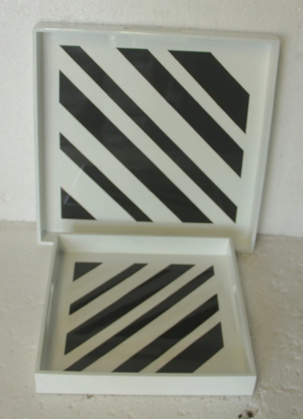 Europe Handicraft Nautical Set of 2 Square Lacquer Trays with Handles in White & Silver Finishing