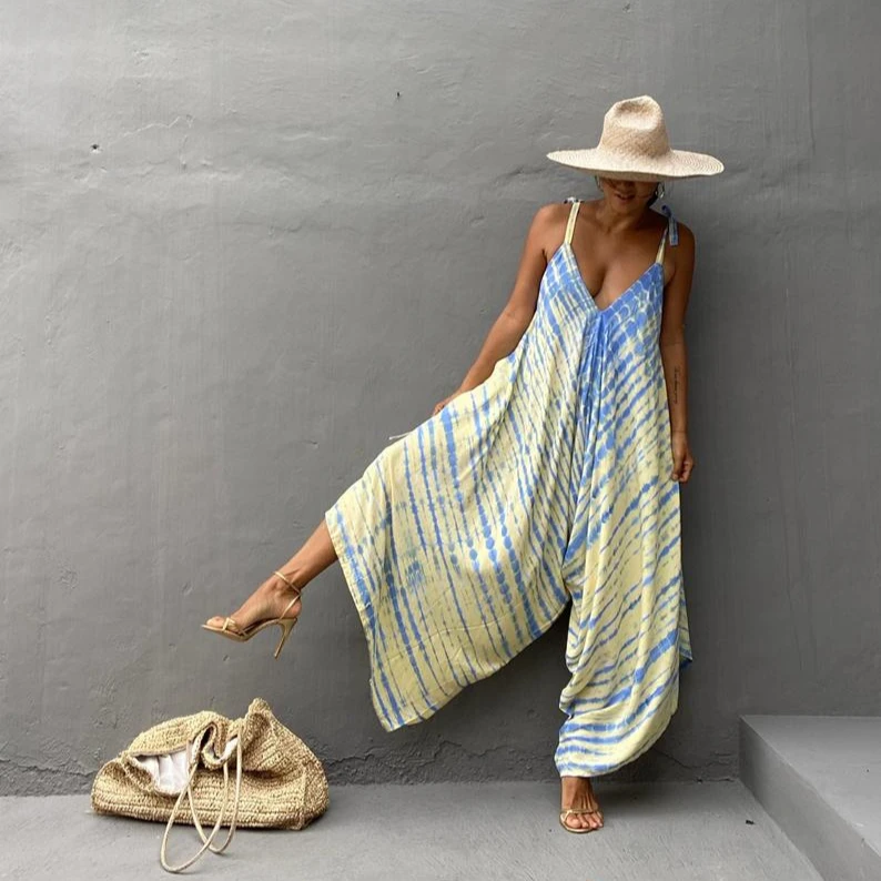 2021 Latest stylish tie dye V-neck waist tie dye bohemian sleeveless sexy back tie dye beach wear cotton jumpsuit