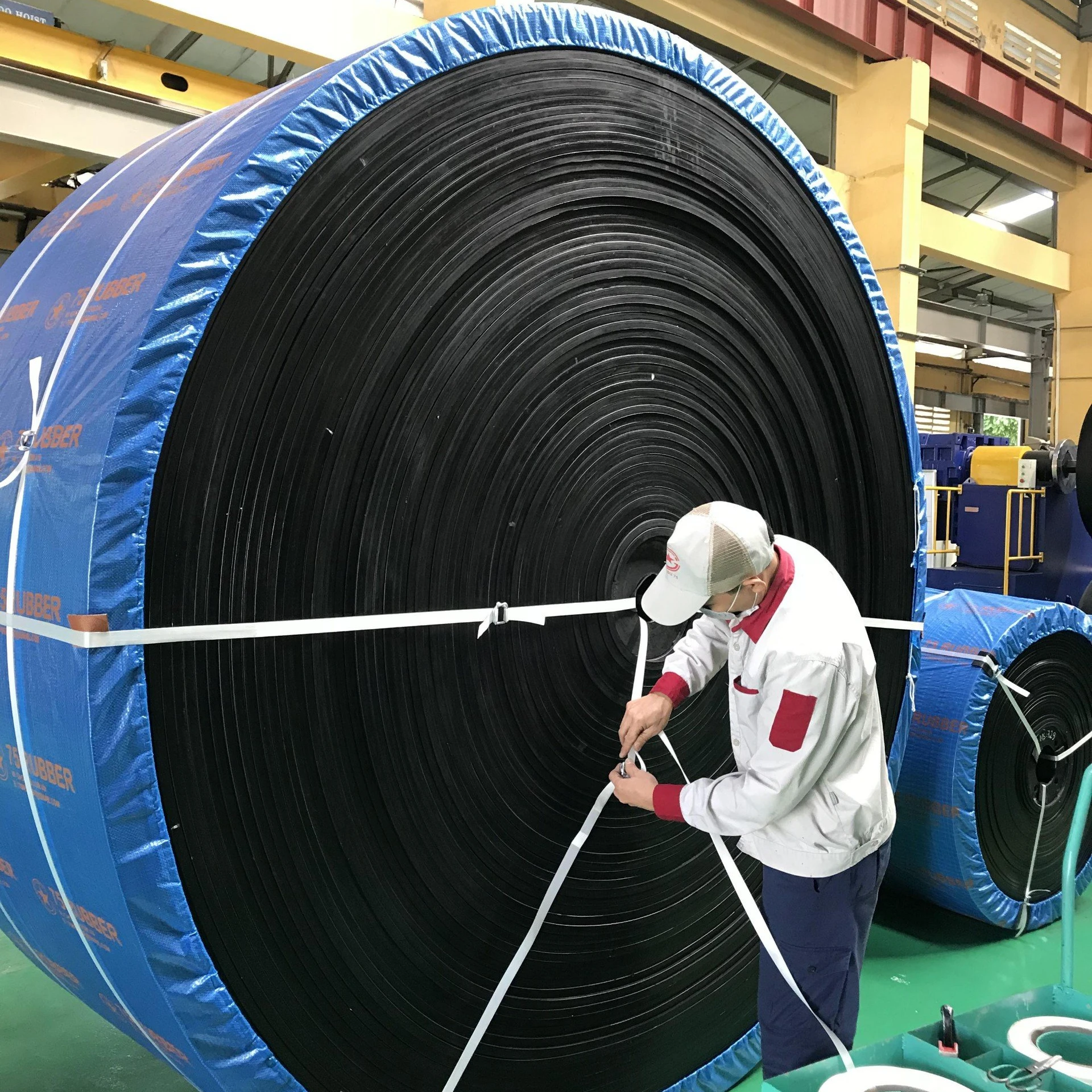 
 Термостойкий резиновый Конвейерный ленточный транспортный горячий материал для шахты до 180 градусов ISO 9001  