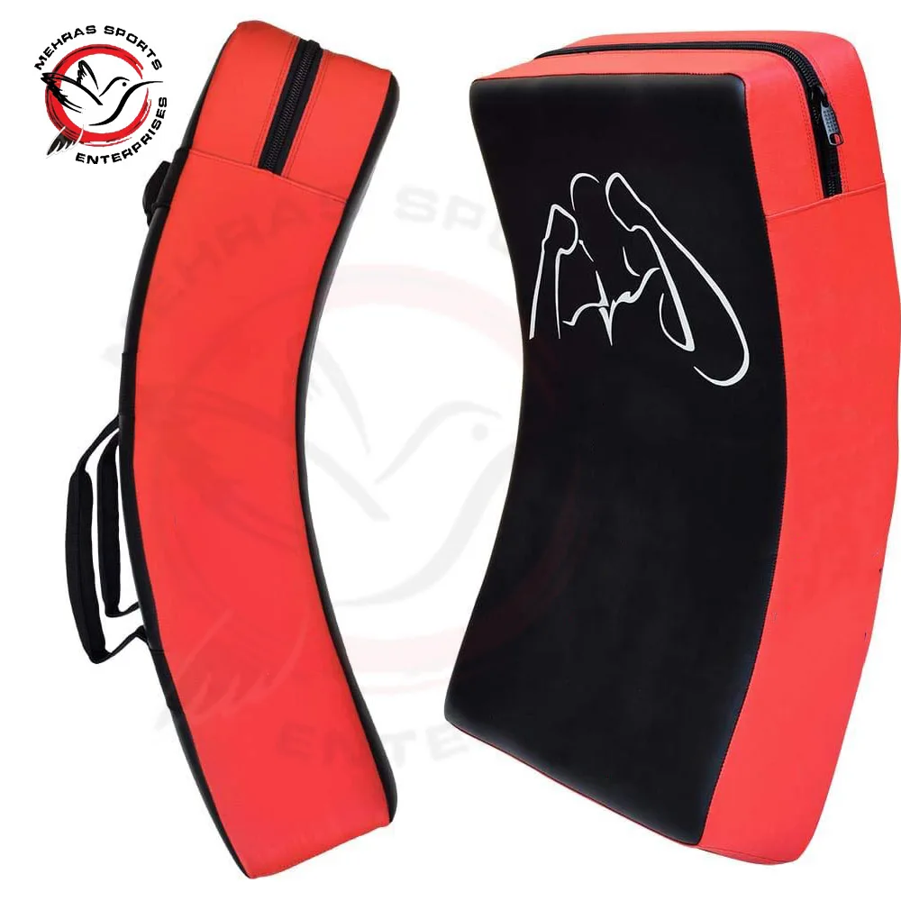 Sparring Karate Training Equipment Large Strike Punch Chest Shield Target Muay Thai Taekwondo Curved Focus Kick Boxing Pad Mitts