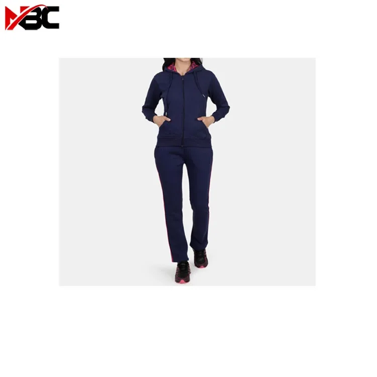 Wholesale new design stacked suit for men women tracksuit/reflective stacked suit.