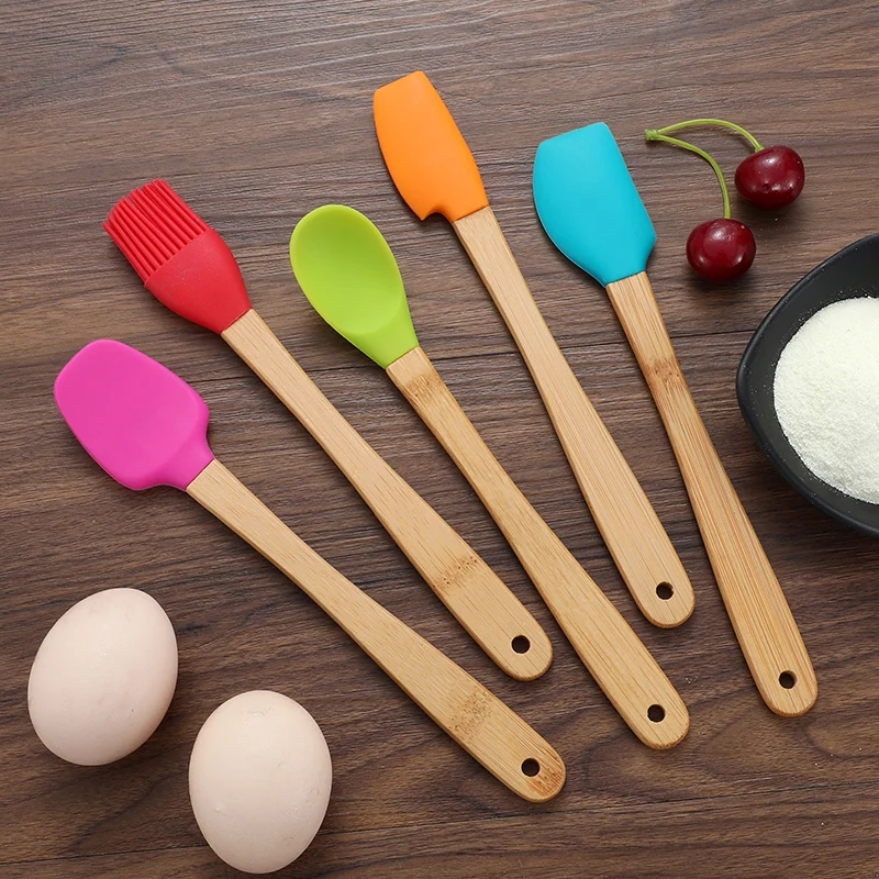 
America hot selling unique design 5Piece Silicone Mini Utensil Set with Wood Handle 