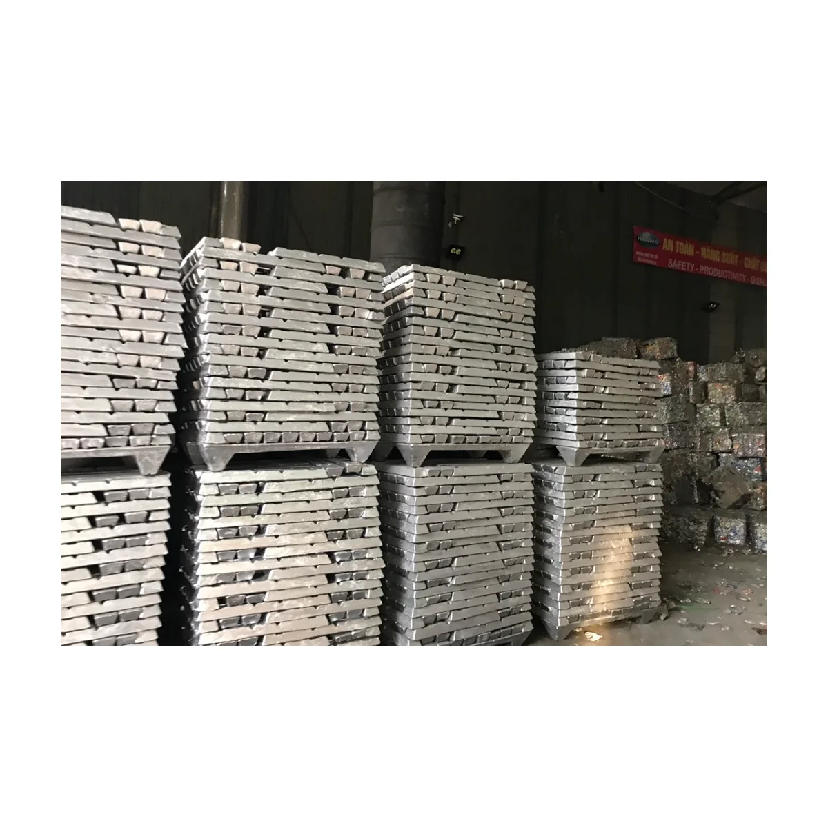 0,45-0,9% мг 0.1% Max из сплава цинка 4000 серии 7-9 кг 85% чистоты алюминиевый 6063 слитки