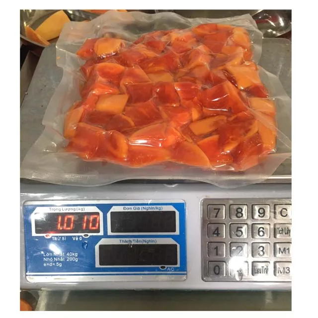Замороженное органическое мясо папайи IQF высшего качества для гладких напитков и ресторанов из Вьетнама