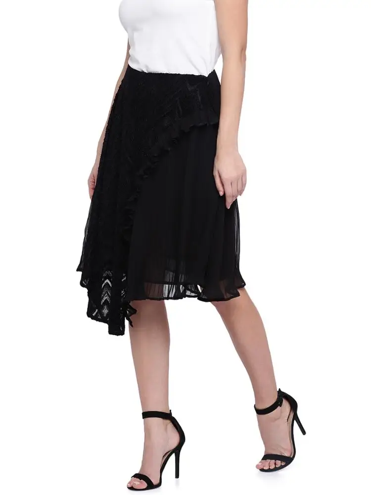 FLARED MINI SKIRT IN BLACK