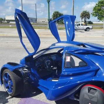 
ORIGINAL NEW 2020/2021 Aero 3S T-Rex 3 Wheel Drive with Sound system Speakers 